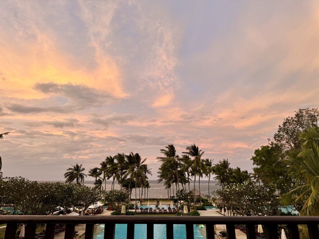 CONRAD BALI(コンラッドバリ) ロビーからの夕景