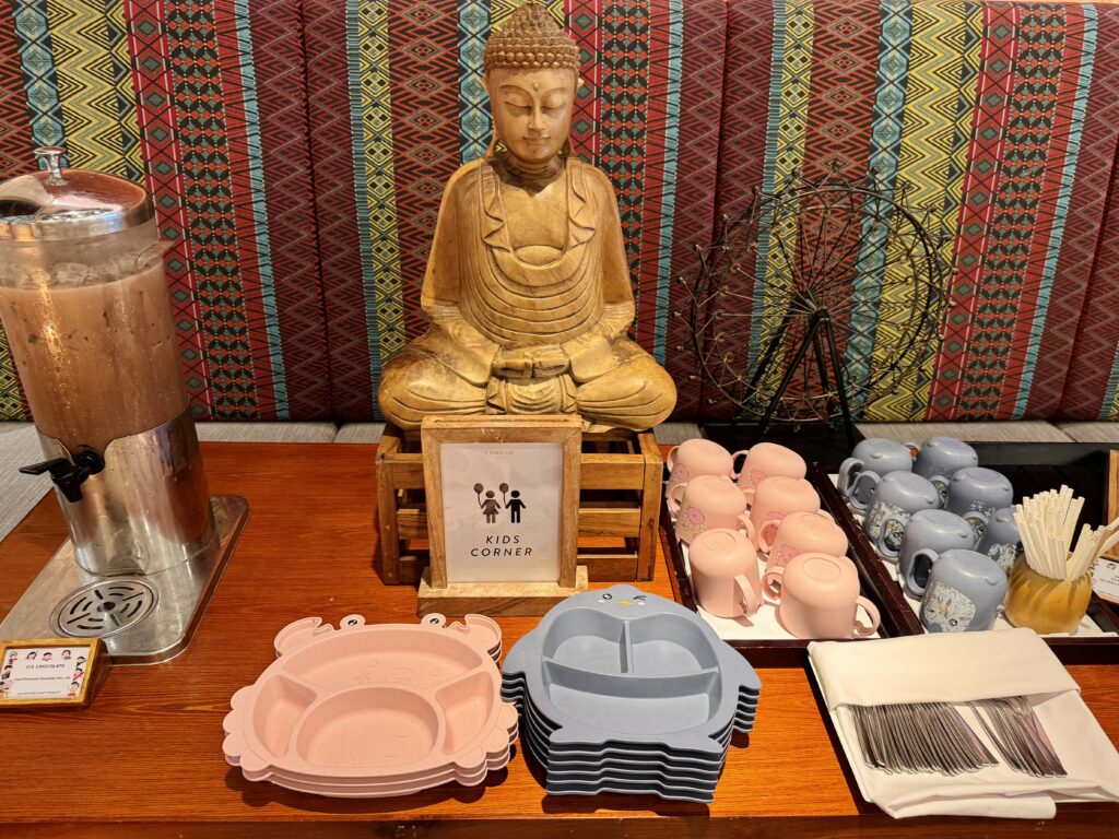 コンラッドバリ 朝食 キッズコーナー