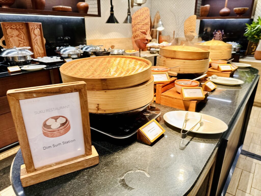 コンラッドバリ 朝食 ホットミールコーナー