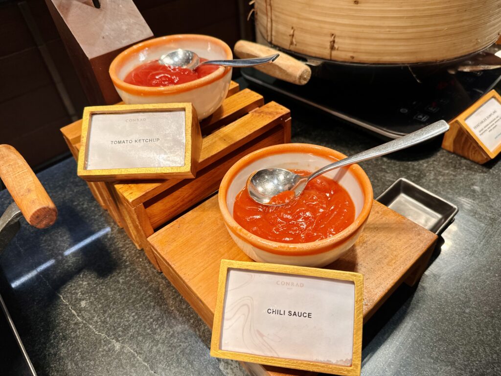 コンラッドバリ 朝食 ホットミールコーナー