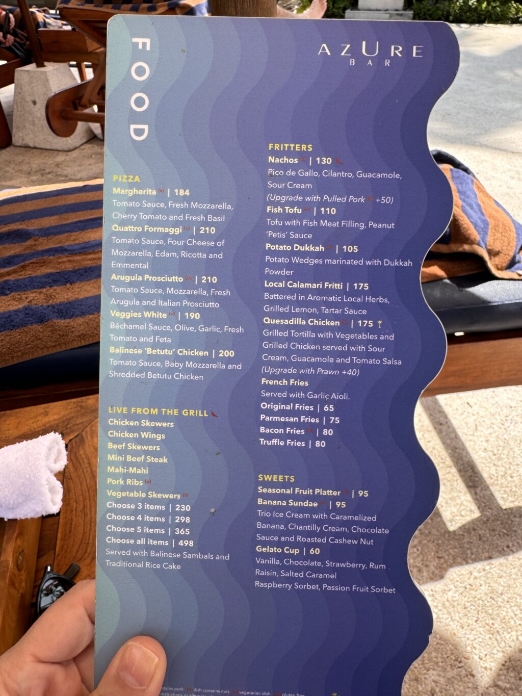 CONRAD BALI(コンラッドバリ) プールサイドバー「Azure Bar & Kiosk」メニュー
