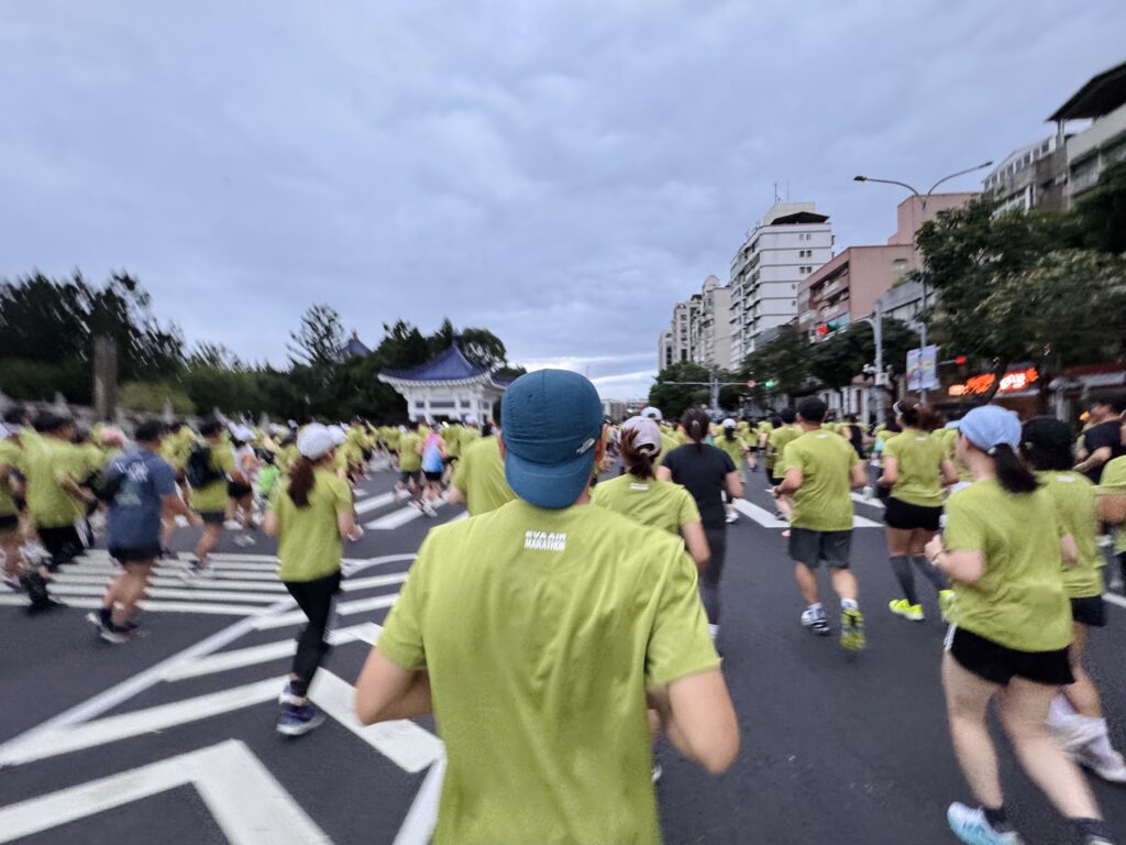 エバー航空マラソン 中正紀念堂をぐるりと一周