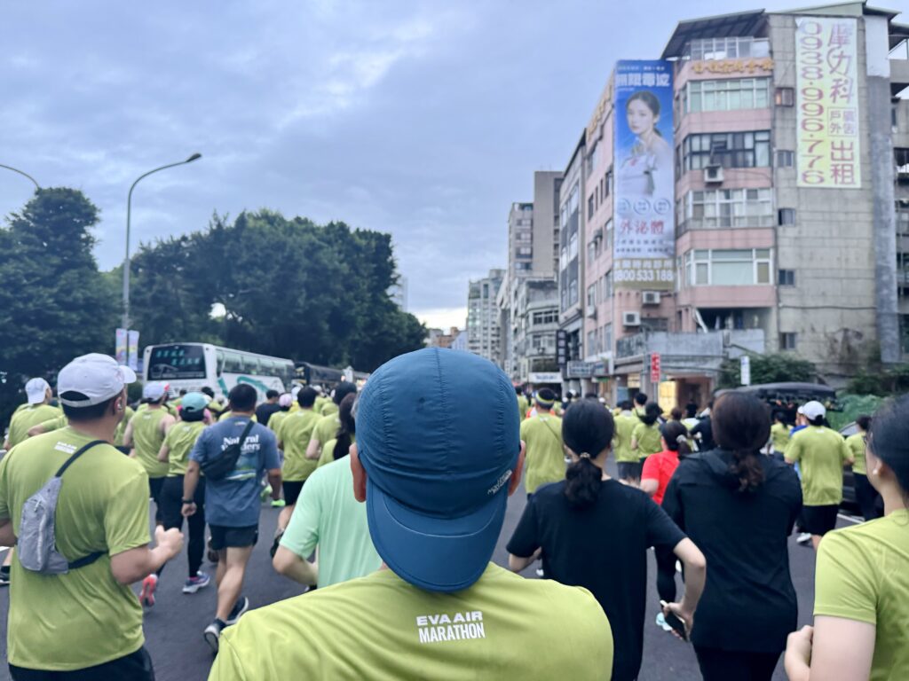 エバー航空マラソン 中正紀念堂をぐるりと一周