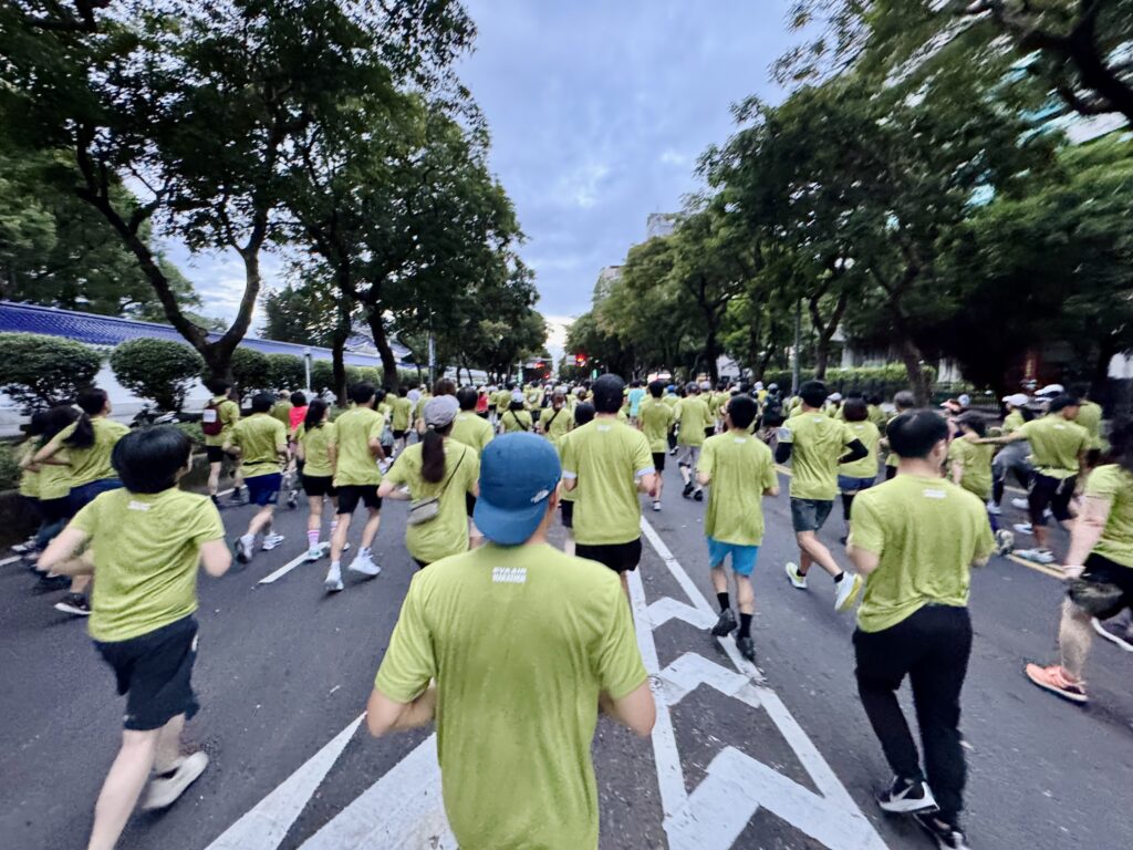 エバー航空マラソン 中正紀念堂をぐるりと一周