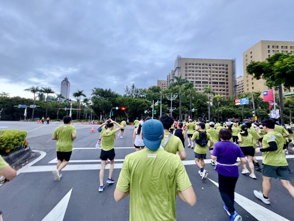 エバー航空マラソンの様子