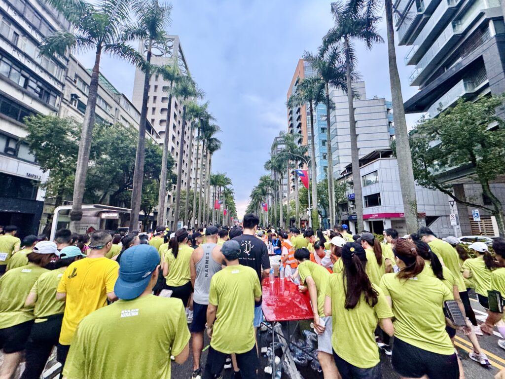 エバー航空マラソン エイドの様子