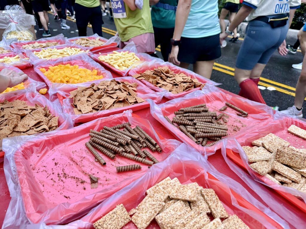 エバー航空マラソン エイドの様子