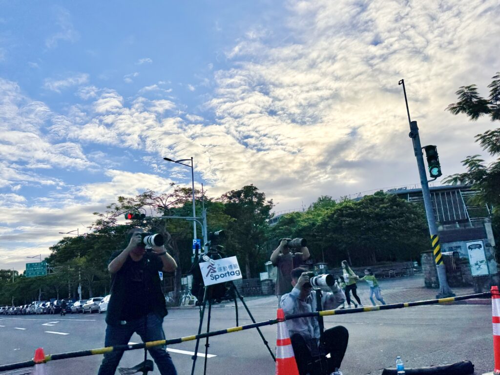 エバー航空マラソン 写真撮影スタッフの方々