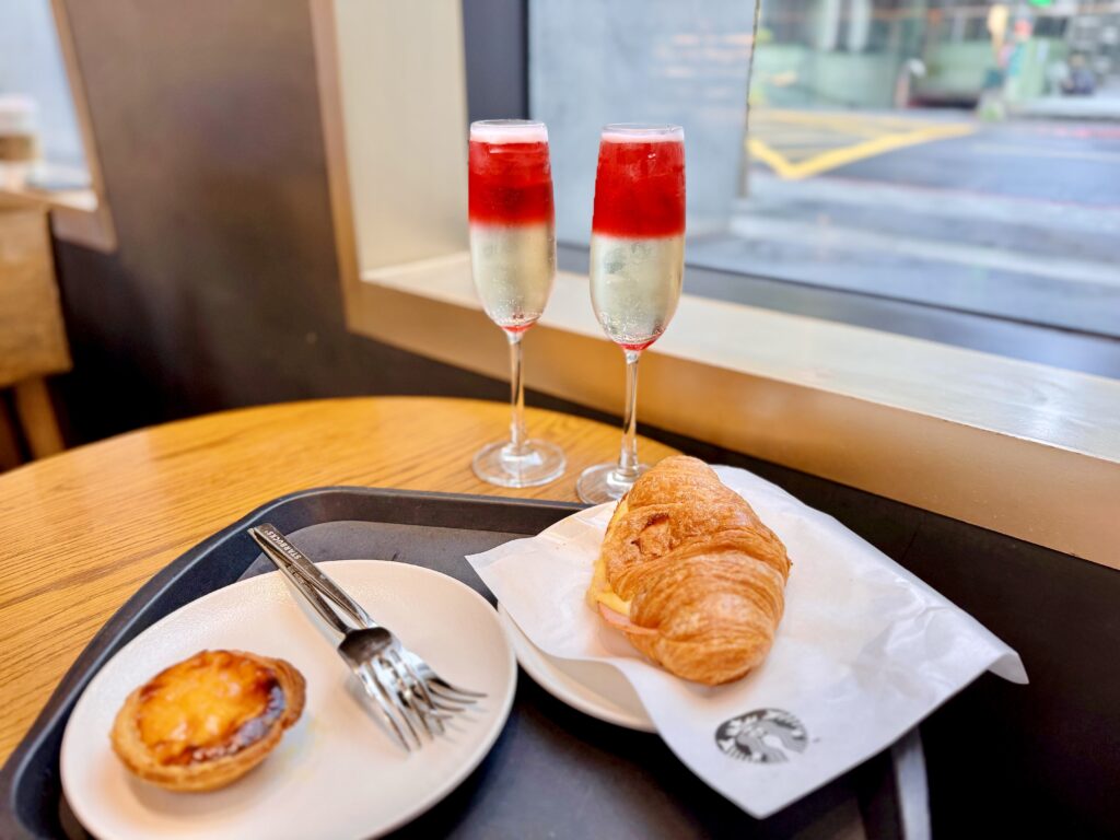 レゾナンス台北 朝食 スタバ スパークリング