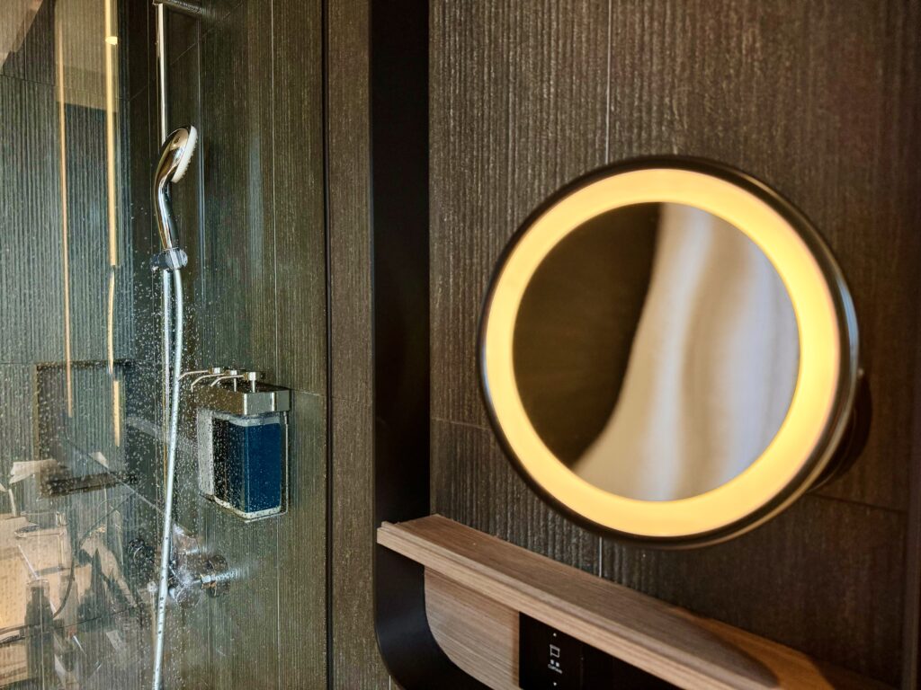 ホテルレゾナンス台北タペストリーコレクションbyヒルトン 拡大鏡