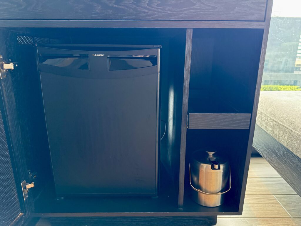 レゾナンス台北 ミニバー