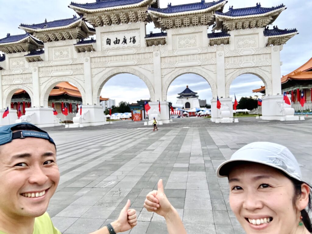 エバー航空マラソン 中正紀念堂にて