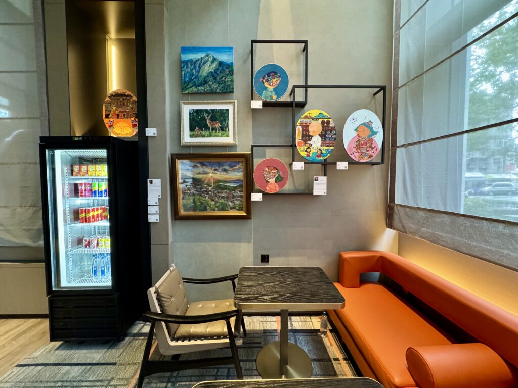 レゾナンス台北タペストリーコレクション ザポータル ソファーテーブル