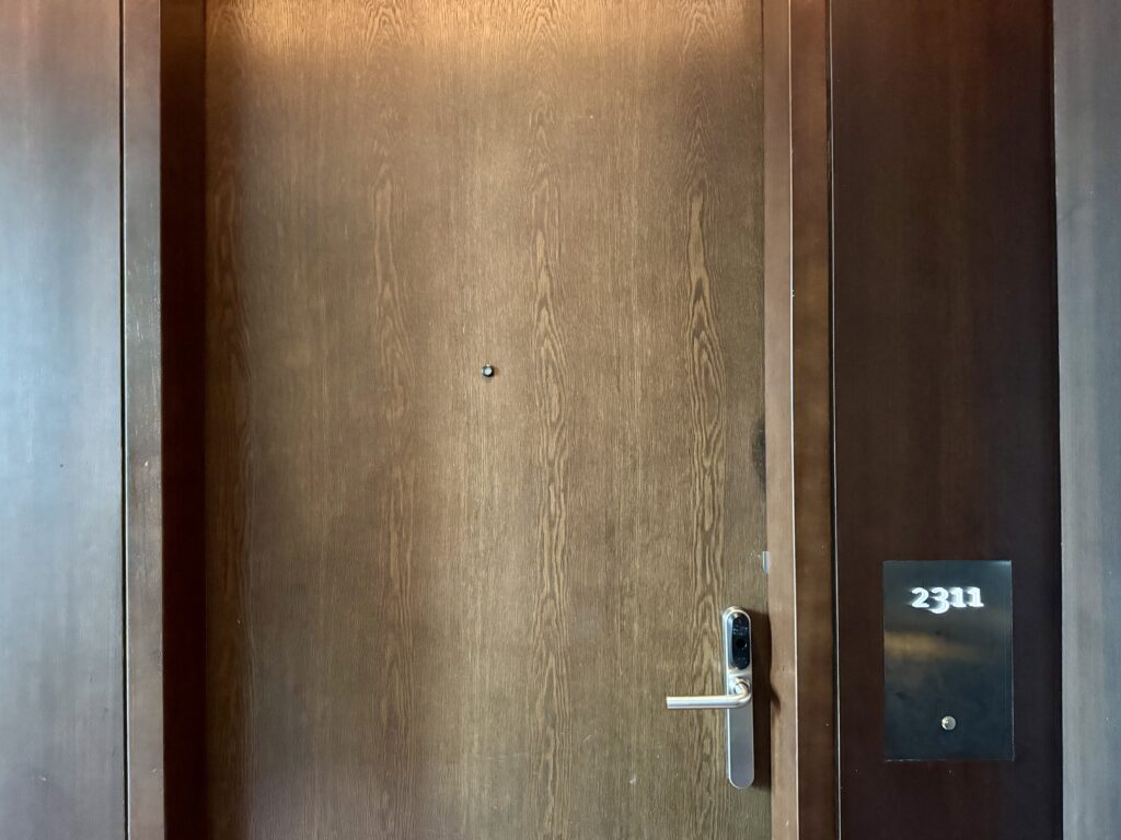 ハンブルハウス台北 デラックスルーム 客室ドア
