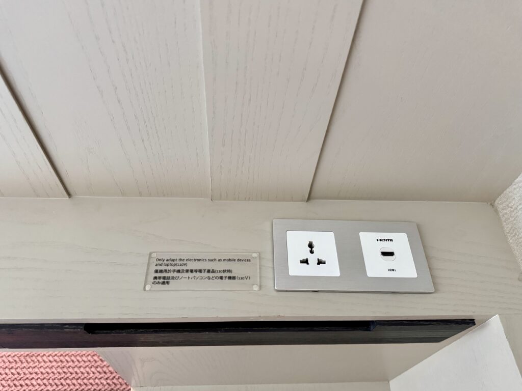 ハンブルハウス台北 プレミアルーム HDMI端子