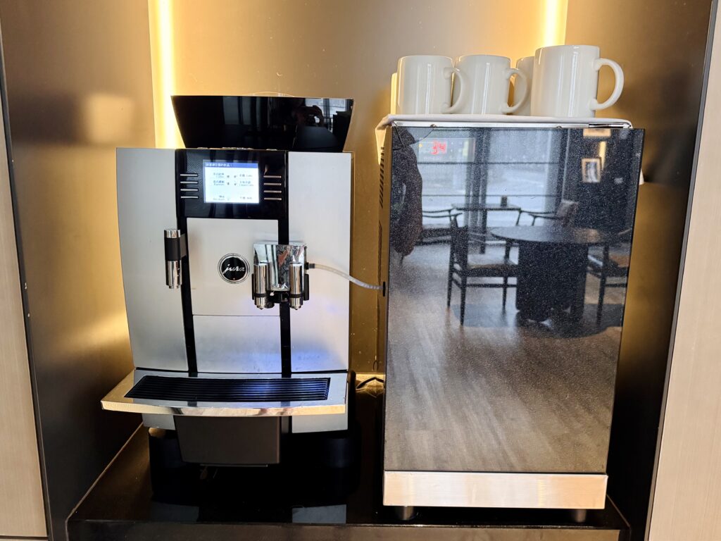 レゾナンス台北 ダイヤモンド会員限定施設「The PORTAL」コーヒーマシン