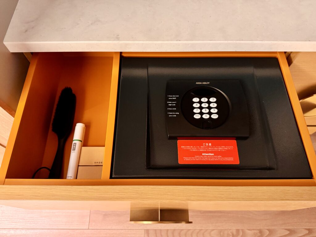 キャノピー大阪 セーフティボックス