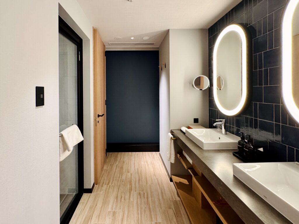 キャノピー大阪 コーナースイート 水まわり