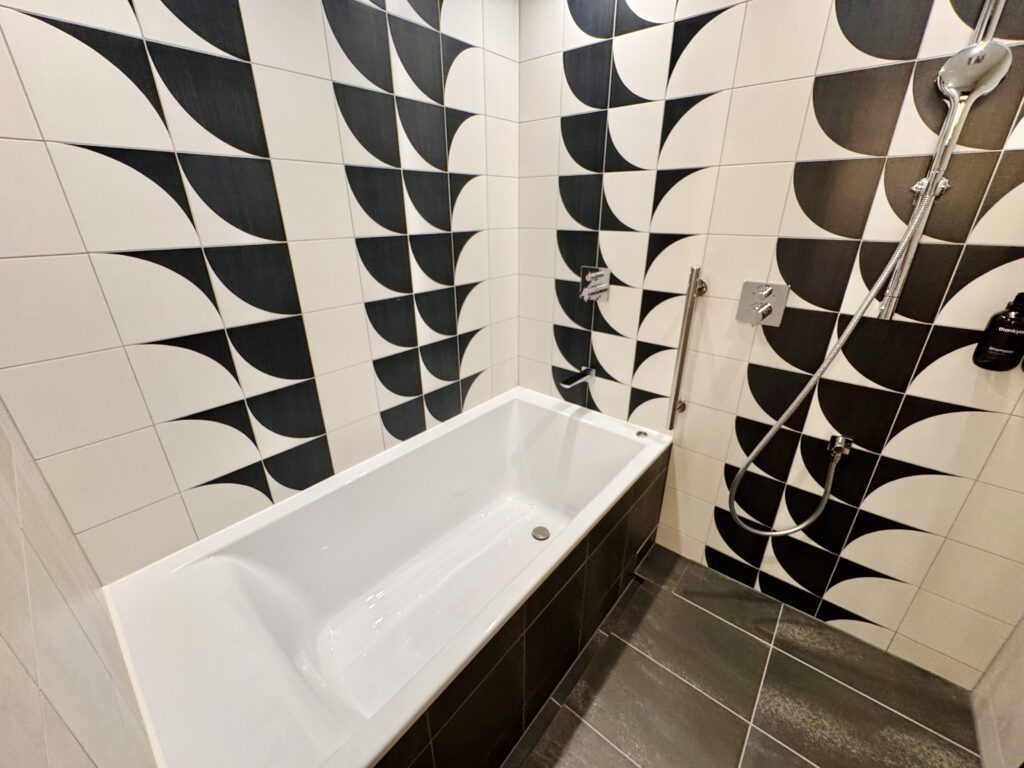 キャノピー大阪 コーナースイート 水まわり お風呂場