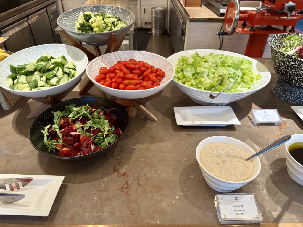 ハンブルハウス台北 朝食ビュッフェ サラダ