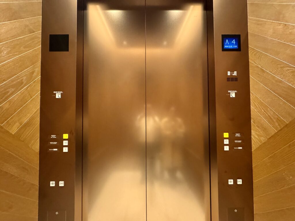 キャノピー大阪 エレベーター