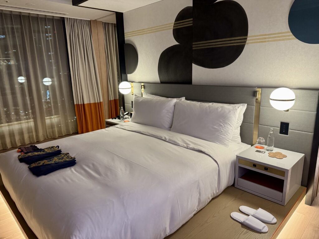 キャノピー大阪 コーナースイート ターンダウン