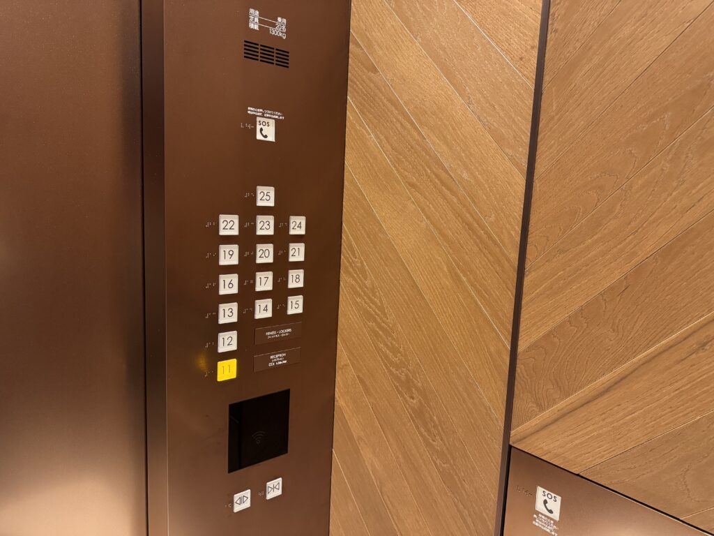 キャノピー大阪 エレベーター