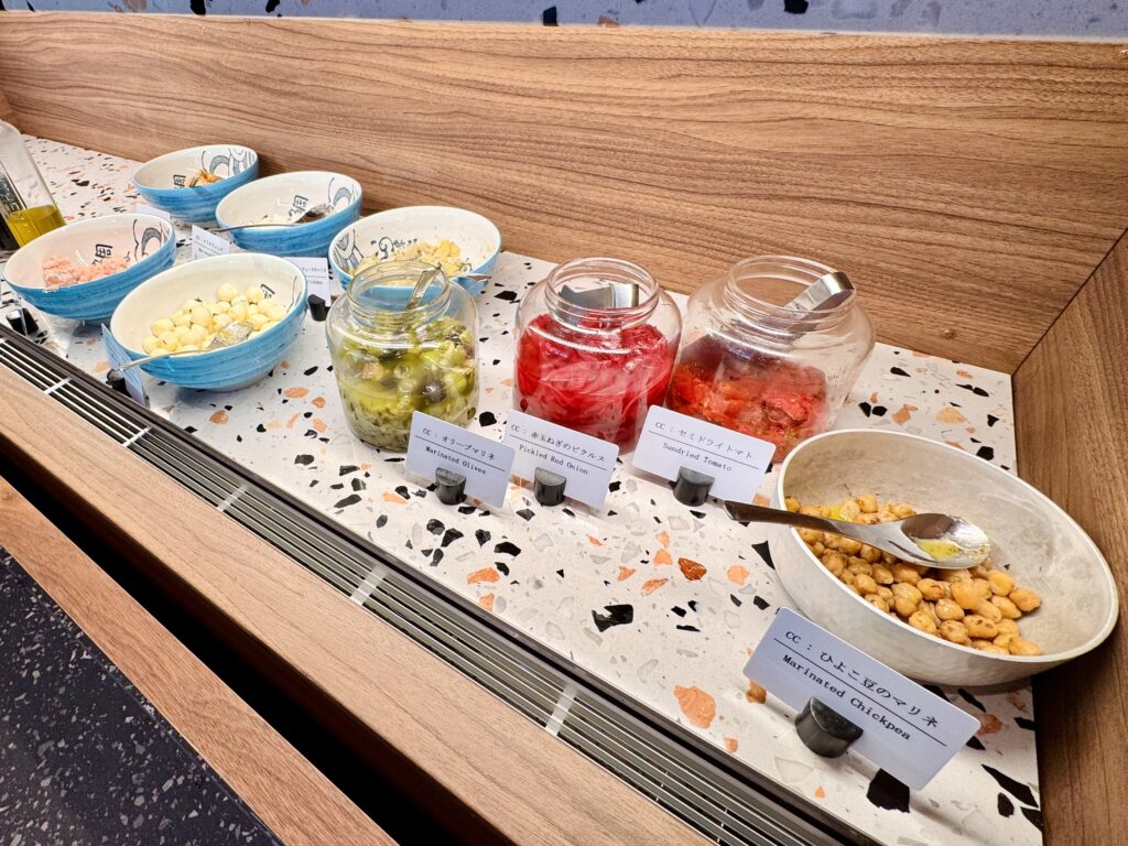 キャノピーbyヒルトン大阪梅田 朝食 サラダコーナー