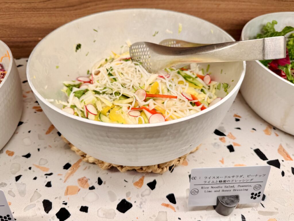 キャノピーbyヒルトン大阪梅田 朝食 サラダコーナー