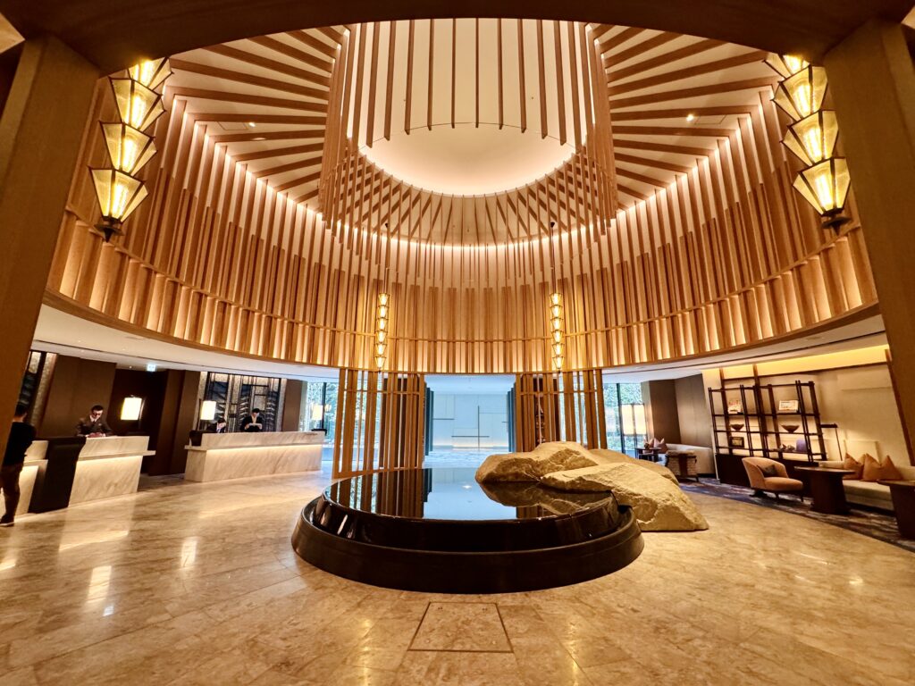 ウォルドーフアストリア大阪 アライバルパビリオン