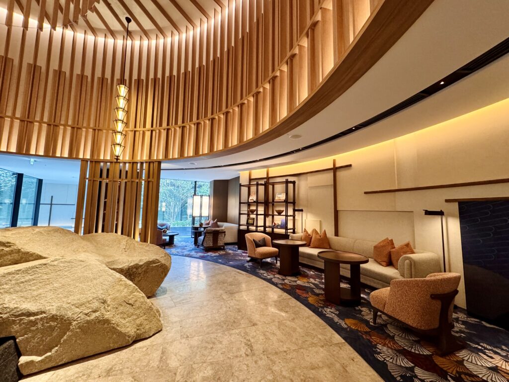 ウォルドーフアストリア大阪 ロビーエリア