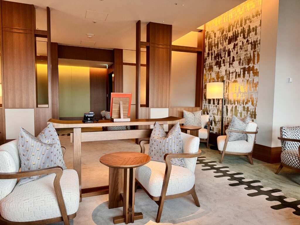 ウォルドーフアストリア大阪 ライブラリー