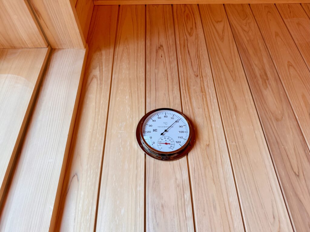 ウォルドーフアストリア大阪 ドライサウナ