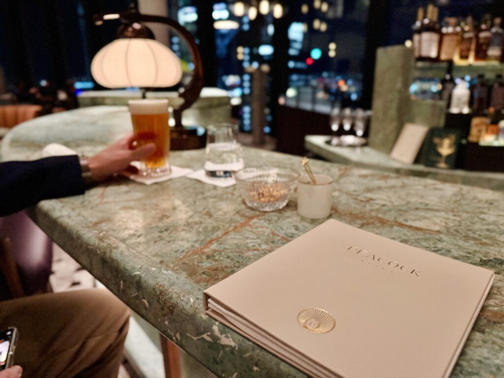 ウォルドーフアストリア大阪 ラウンジ&バー ピーコックアレー