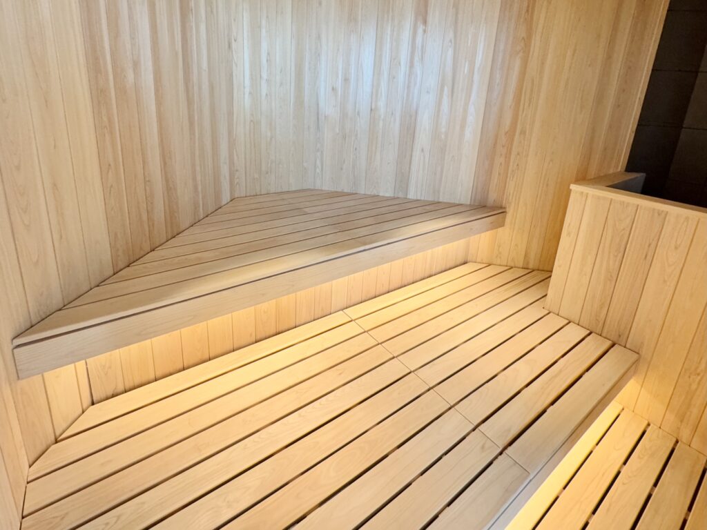 ウォルドーフアストリア大阪 ドライサウナ