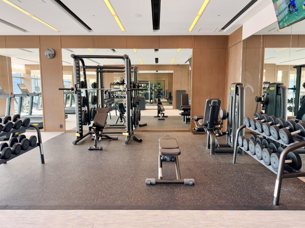 ウォルドーフアストリア大阪 フィットネスセンター