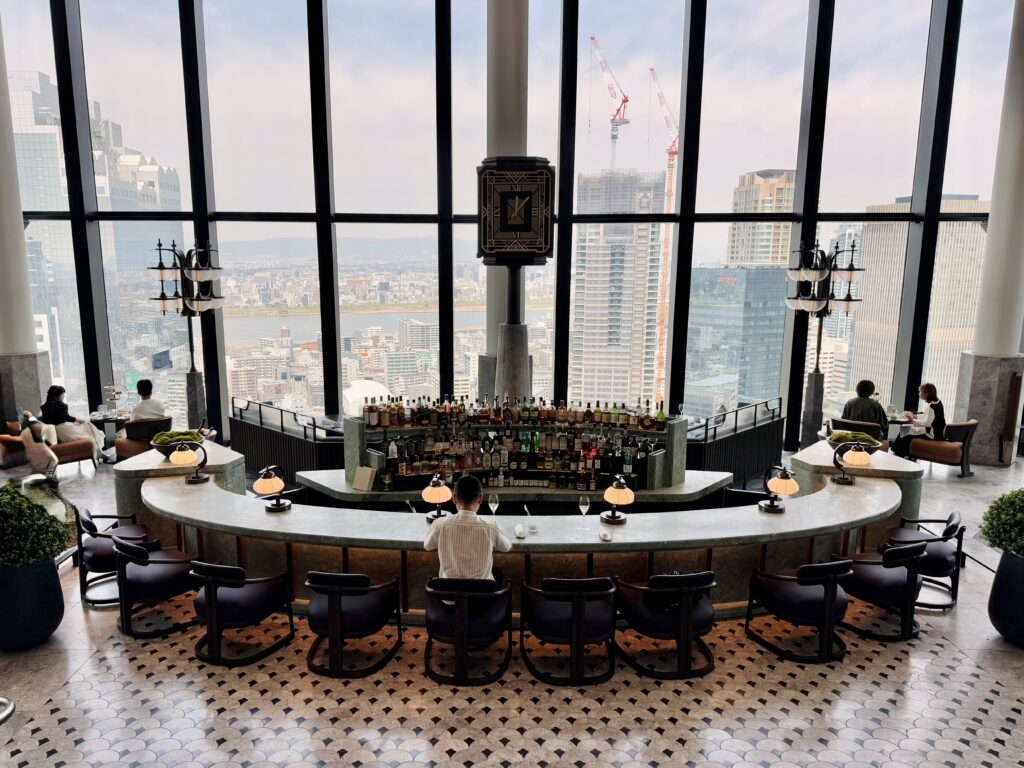 ウォルドーフアストリア大阪 ラウンジ&バー ピーコックアレー