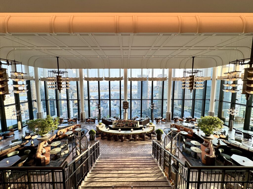 ウォルドーフアストリア大阪 ピーコックアレー