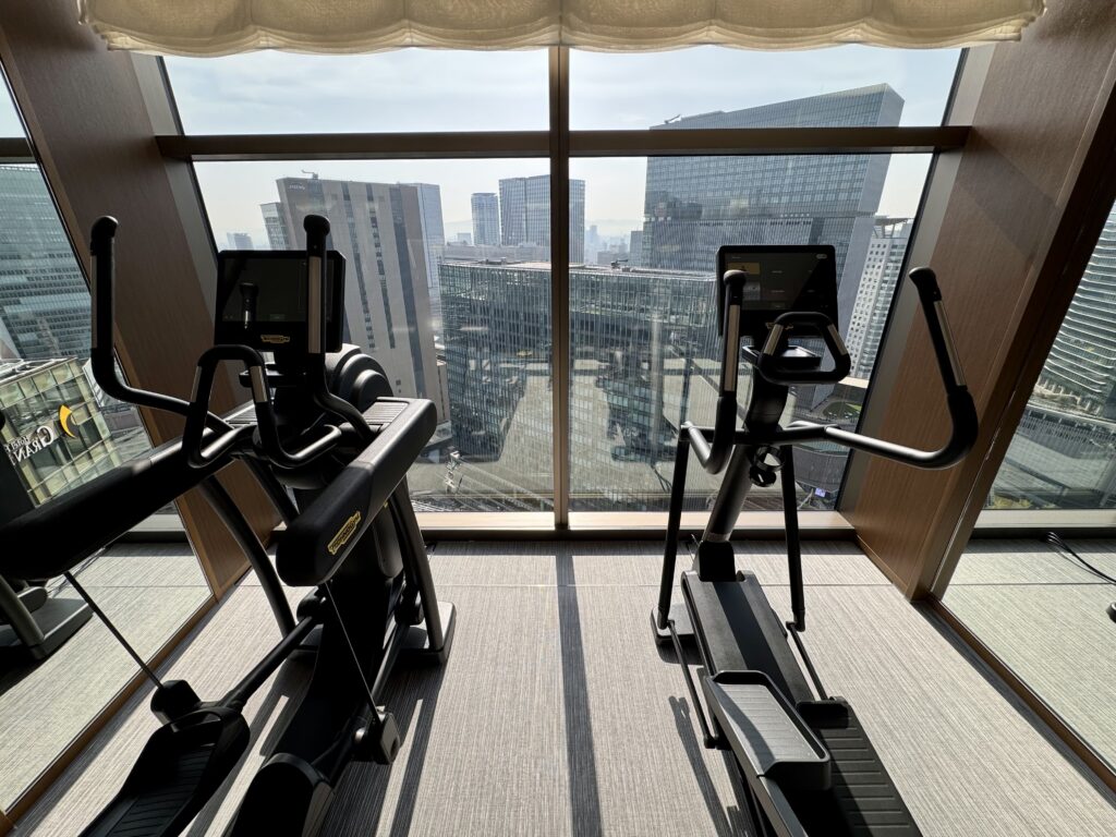 ウォルドーフアストリア大阪 フィットネス 眺望