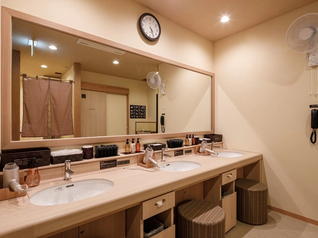 ドーミーイン豊橋 脱衣所