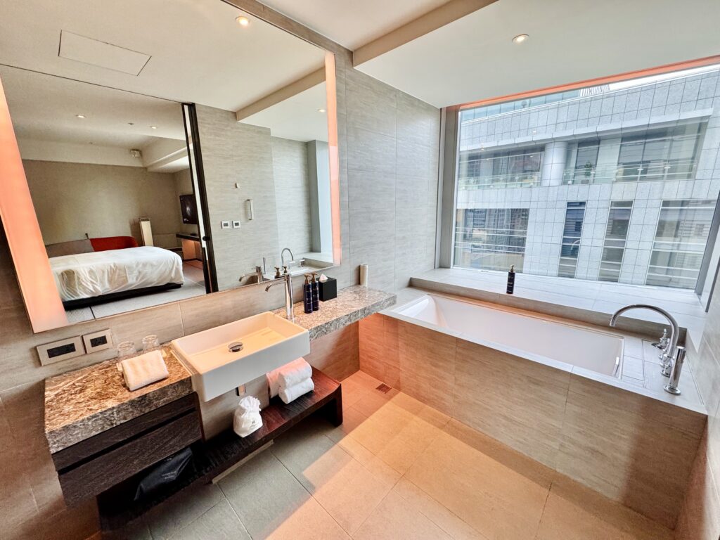 ハンブルハウス台北 キュリオコレクションbyヒルトン 浴槽(バスタブ)