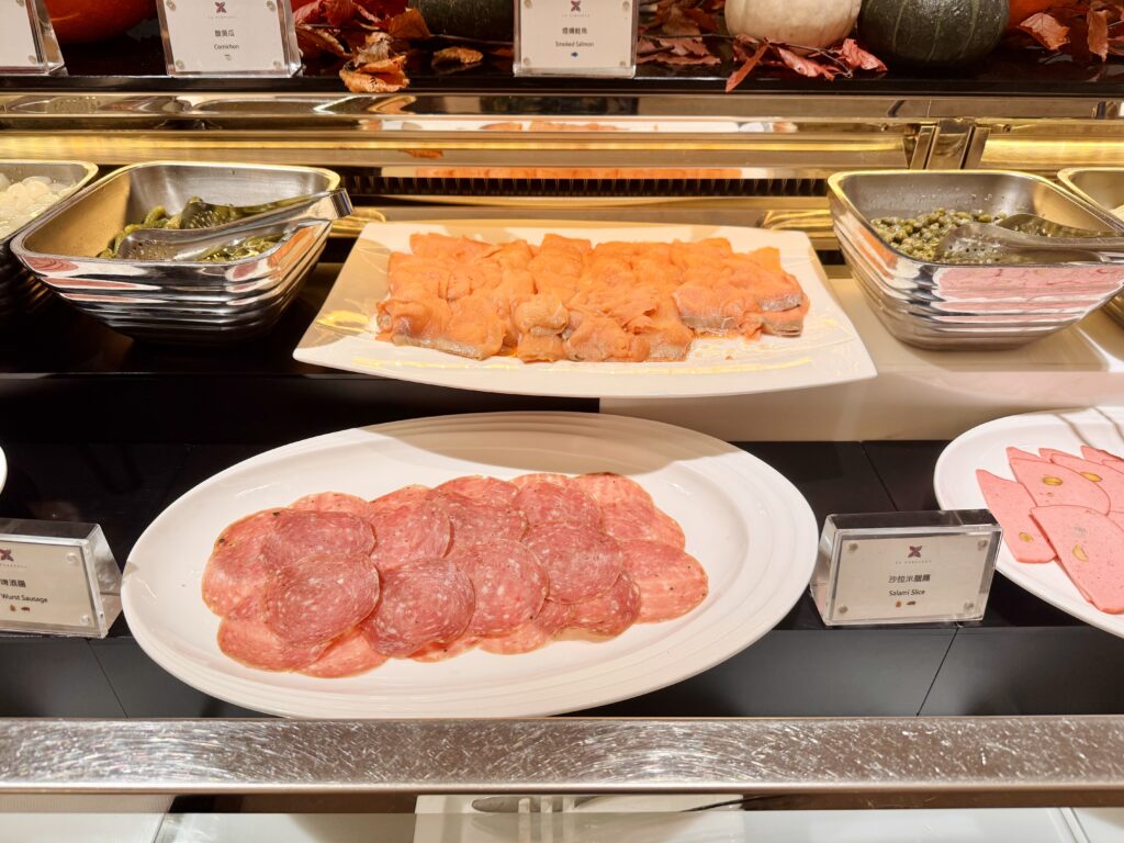 ハンブルハウス台北 キュリオコレクションbyヒルトン 朝食メニュー