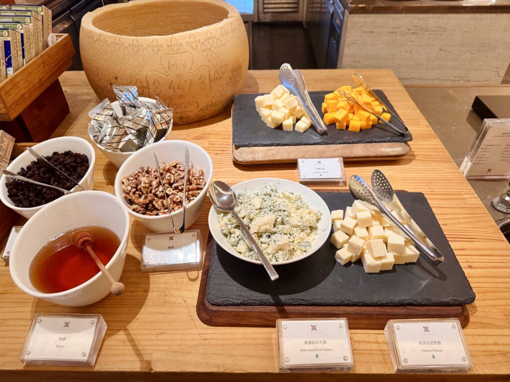 ハンブルハウス台北 キュリオコレクションbyヒルトン 朝食メニュー