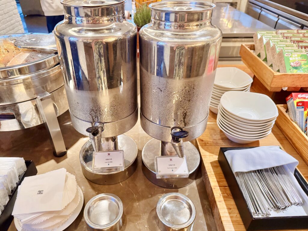 ハンブルハウス台北 キュリオコレクションbyヒルトン 朝食メニュー