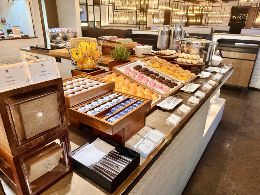 ハンブルハウス台北 キュリオコレクションbyヒルトン 朝食メニュー