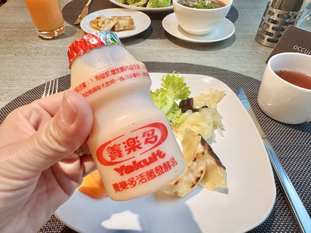 ハンブルハウス台北 キュリオコレクションbyヒルトン 朝食にて