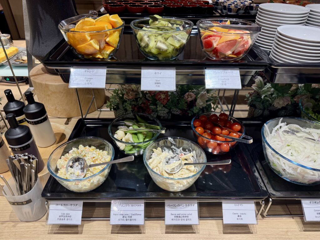 ドーミーイン豊橋 朝食 サラダ