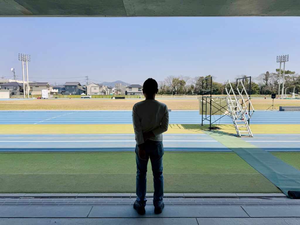 豊橋ハーフマラソン 事前受付を行う豊橋市陸上競技場
