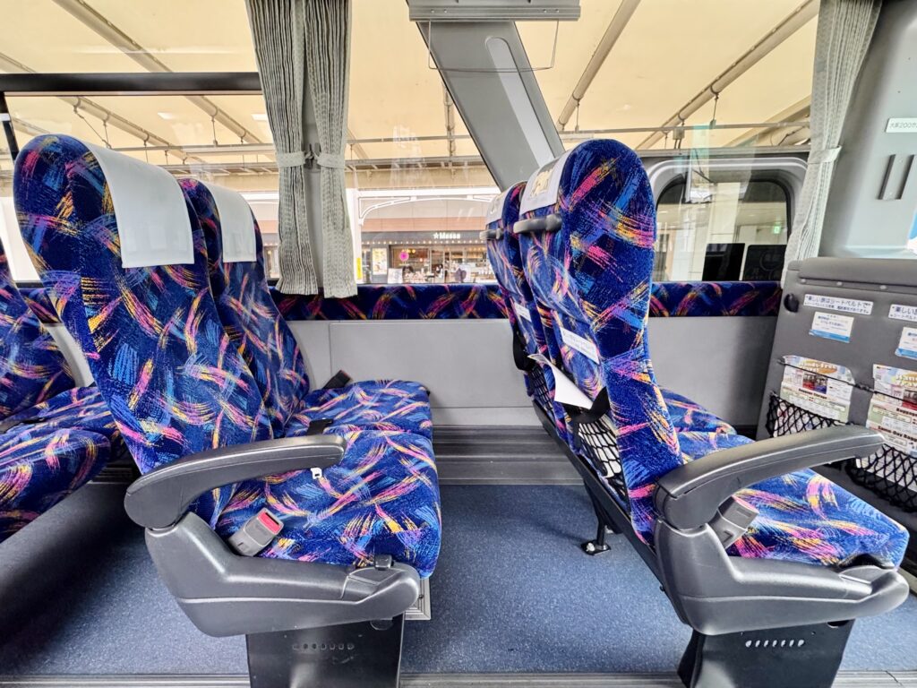 大阪・伊丹空港から梅田行きリムジンバス