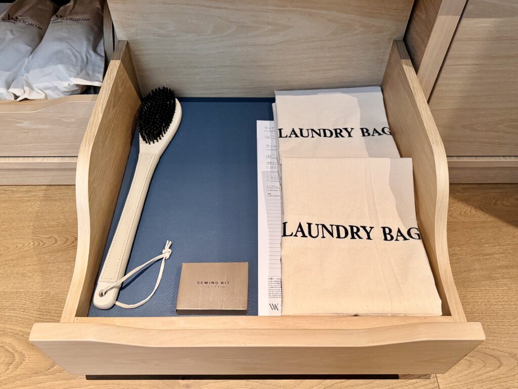 ウォルドーフアストリア大阪 客室 クローゼット